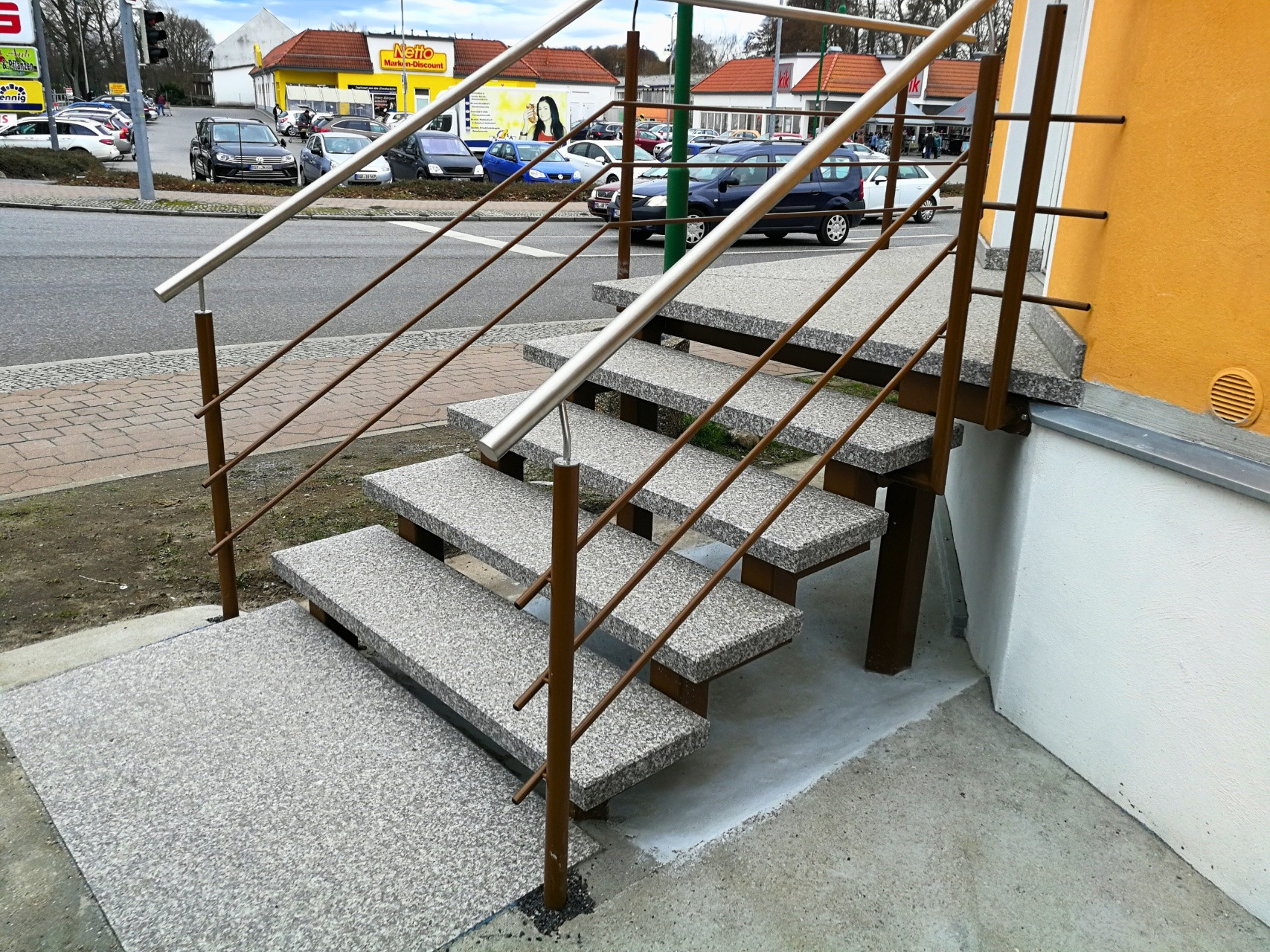 Alles aus einer Hand – Umfassende Dienstleistungen der FIMEXO GmbH